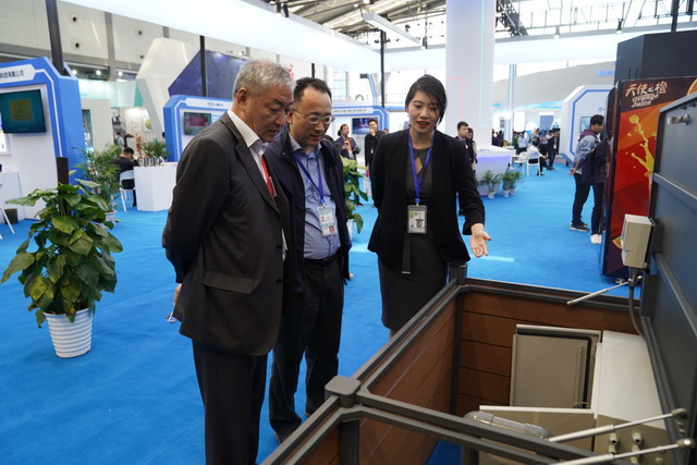 世浦泰携微缩版村镇污水膜处理设施亮相第四届丝博会 世浦泰携微缩版村镇污水膜处理设施亮相第四届丝博会