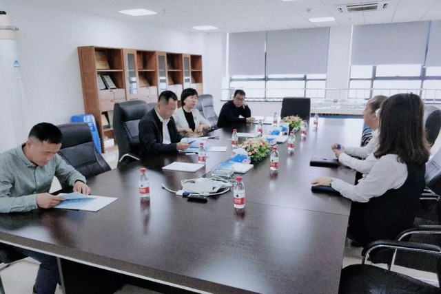 绍兴市柯桥区姜宏斌副区长一行莅临浙江津膜考察调研 绍兴市柯桥区姜宏斌副区长一行莅临浙江津膜考察调研