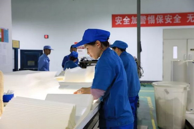 从高质量发展看贵阳高新区助时代沃顿谱写发展新篇章 从高质量发展看贵阳高新区助时代沃顿谱写发展新篇章