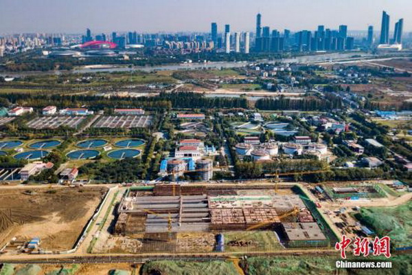 208家省级及以上工业集聚区未按时完成水污染防治任务(中新社记者 泱波 摄) 208家省级及以上工业集聚区未按时完成水污染防治任务(中新社记者 泱波 摄)