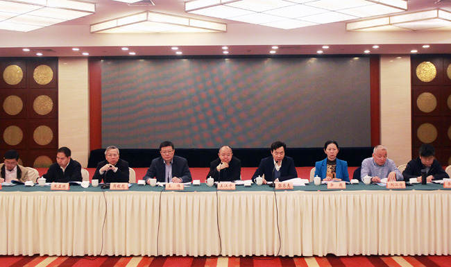 王江平副部长在南京主持召开2019年原材料工业座谈会 王江平副部长在南京主持召开2019年原材料工业座谈会